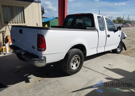 2003 Ford F-150 Lariat/Xl/Xlt z USA, uszkodzony, nr VIN 1FTRX17W33NB51313